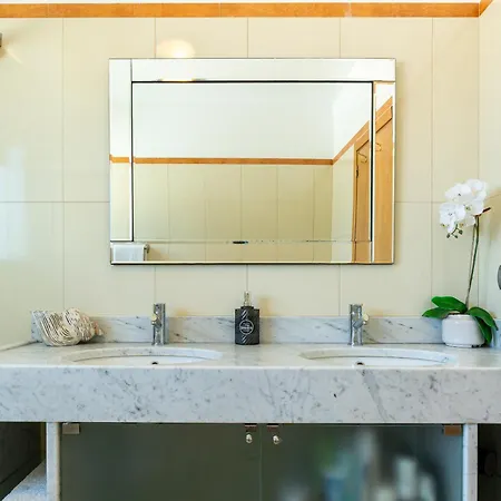 Semesterbostad Abreu - A Wonderful Ocean View