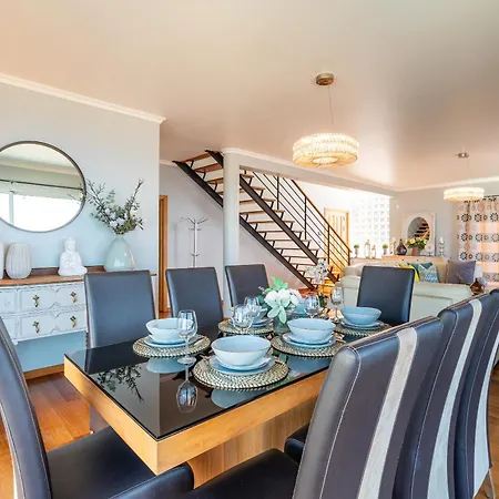 Semesterbostad Abreu - A Wonderful Ocean View