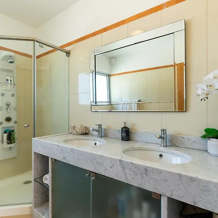 Дом отдыха Abreu Ocean View And Heated Pool Кальета